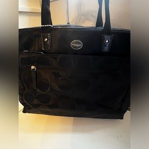 Authentic Coach Black Shoulder Bag